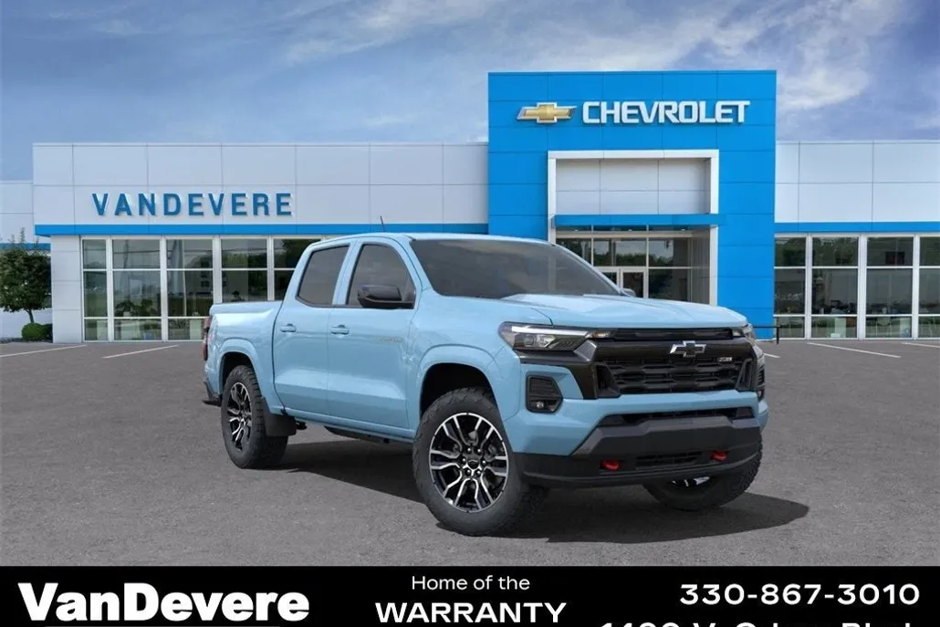 2025 Chevrolet Colorado Z71 photo 1