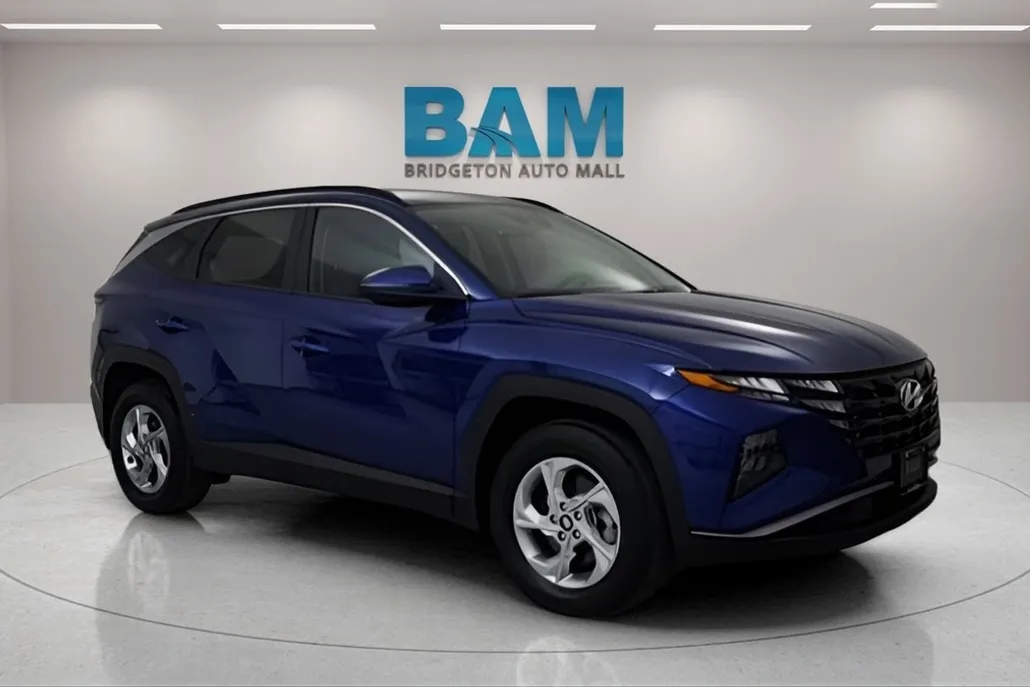 2022 Hyundai Tucson SEL photo 1