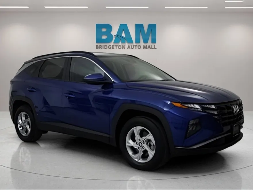2022 Hyundai Tucson SEL photo 1