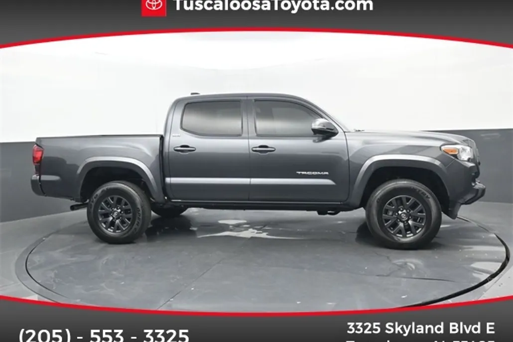 2023 Toyota Tacoma SR5 photo 1