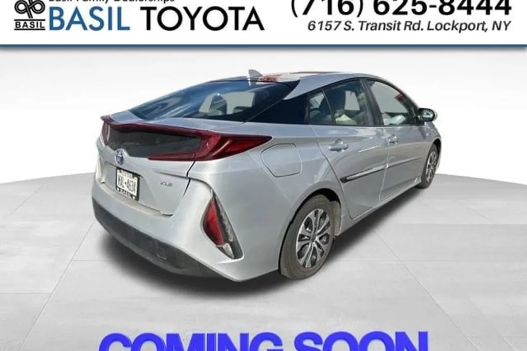 2022 Toyota Prius Prime XLE photo 1