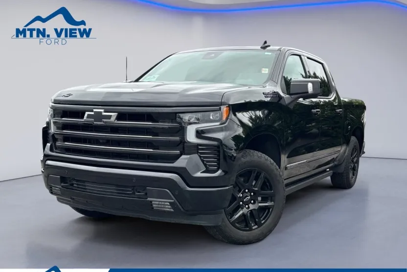 2024 Chevrolet Silverado 1500 High Country photo 1