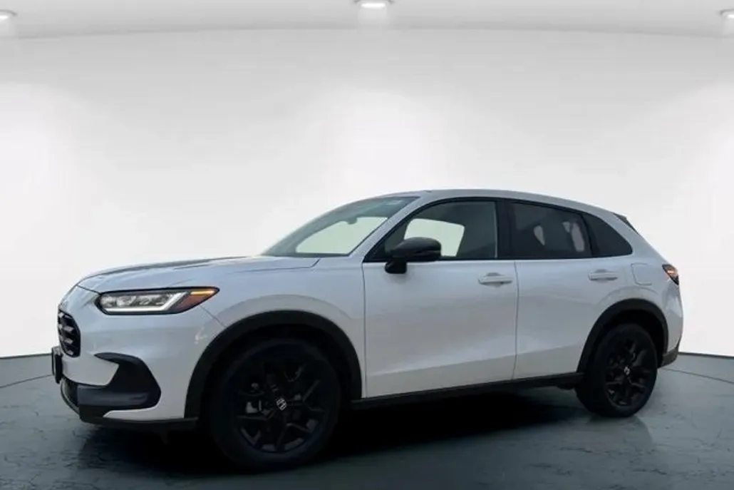 2025 Honda HR-V Sport photo 1