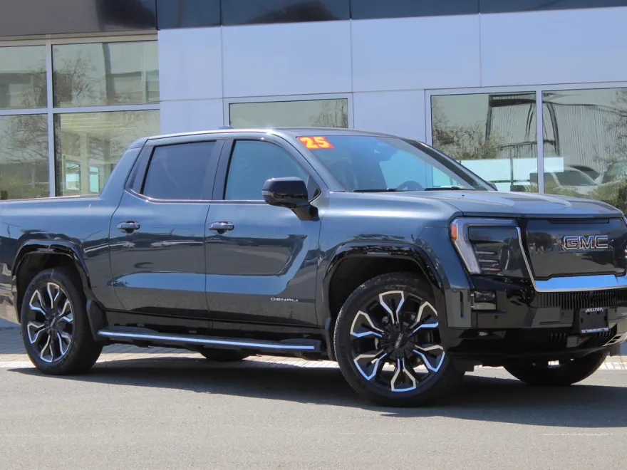 2025 Gmc Sierra EV Denali photo 1