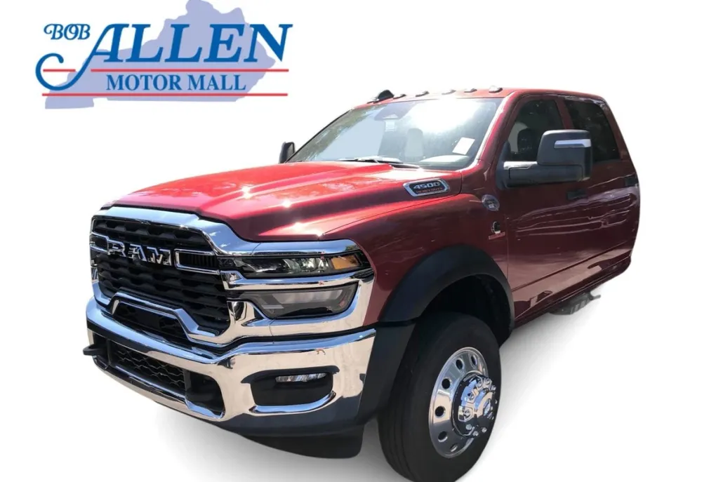 2025 Ram 4500 Tradesman photo 1