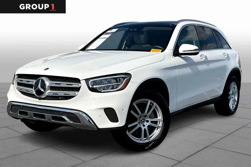 2022 Mercedes Benz GLC 300 photo 1
