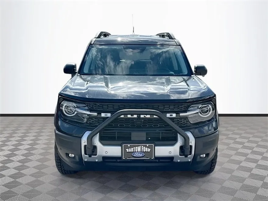 2025 Ford Bronco Sport Outer Banks photo 1