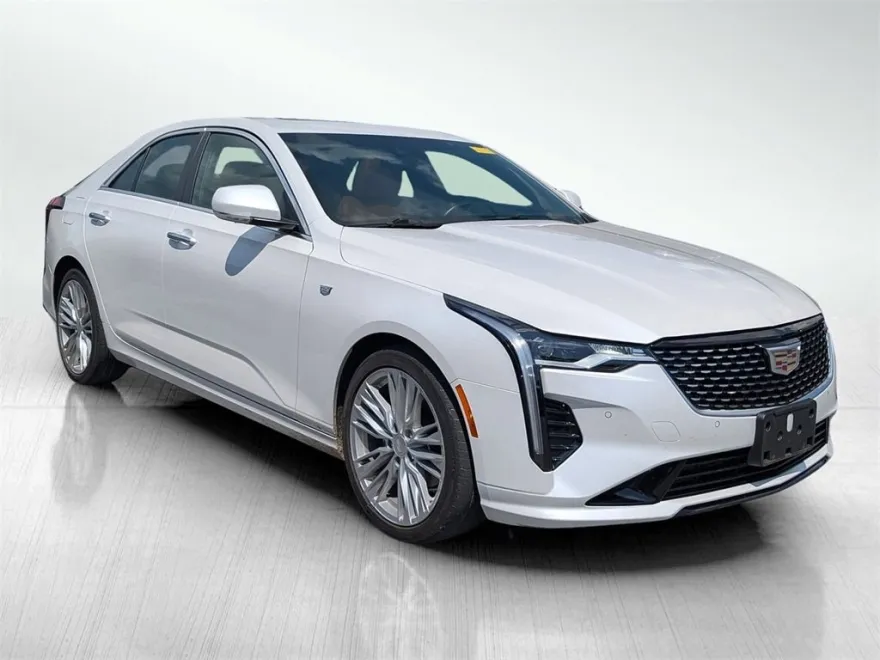 2022 Cadillac CT4 Premium Luxury photo 1