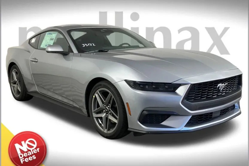 2025 Ford Mustang EcoBoost photo 1
