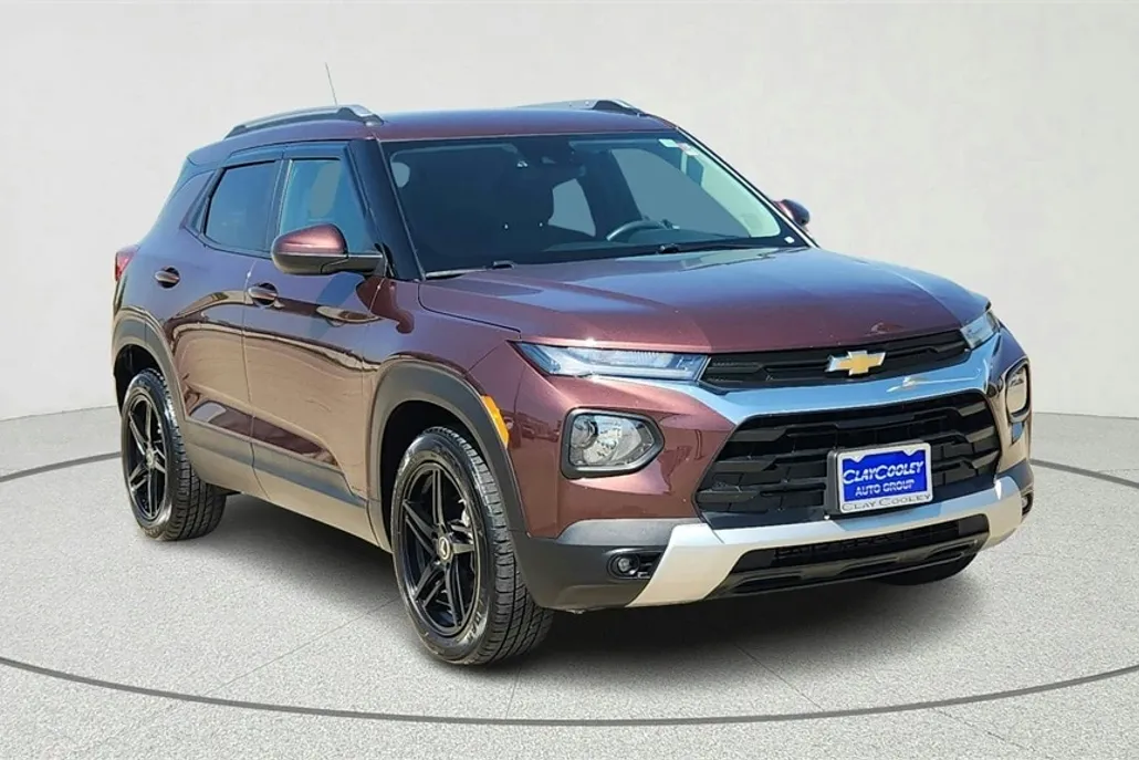 2022 Chevrolet Trailblazer LT photo 1