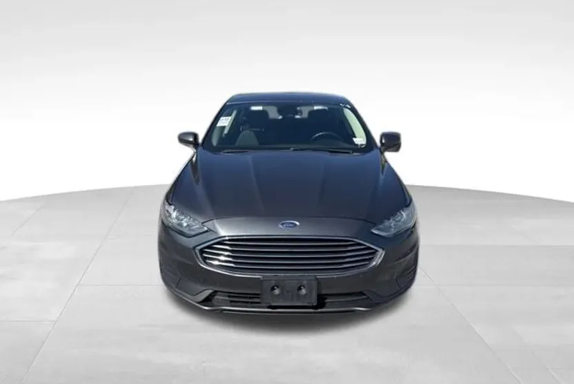2020 Ford Fusion Hybrid SE photo 1