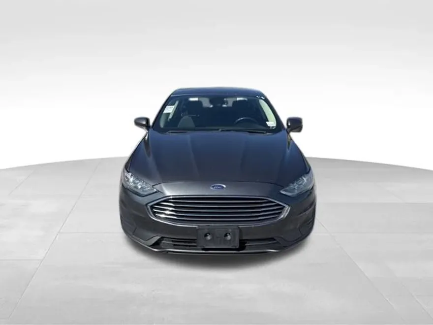 2020 Ford Fusion Hybrid SE photo 1