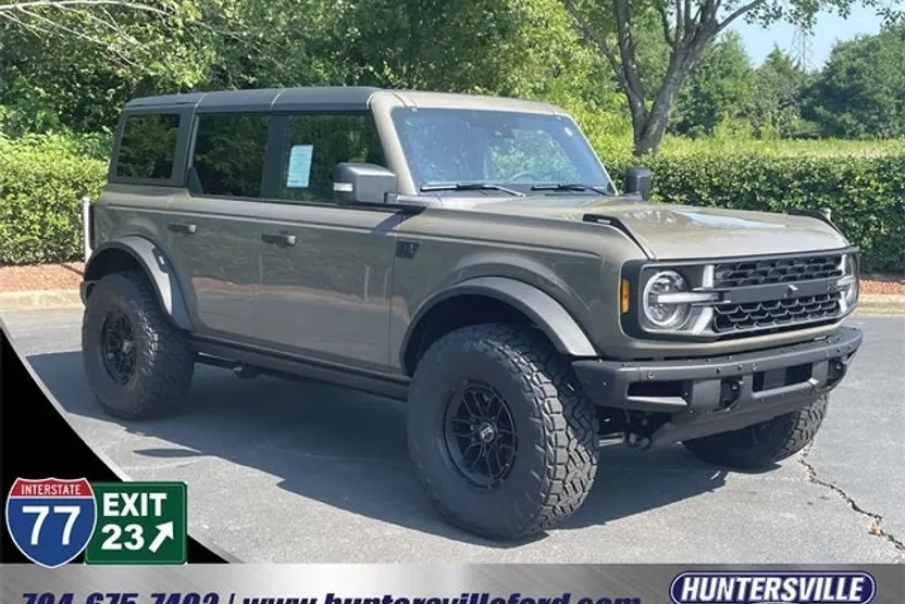 2025 Ford Bronco Badlands photo 1