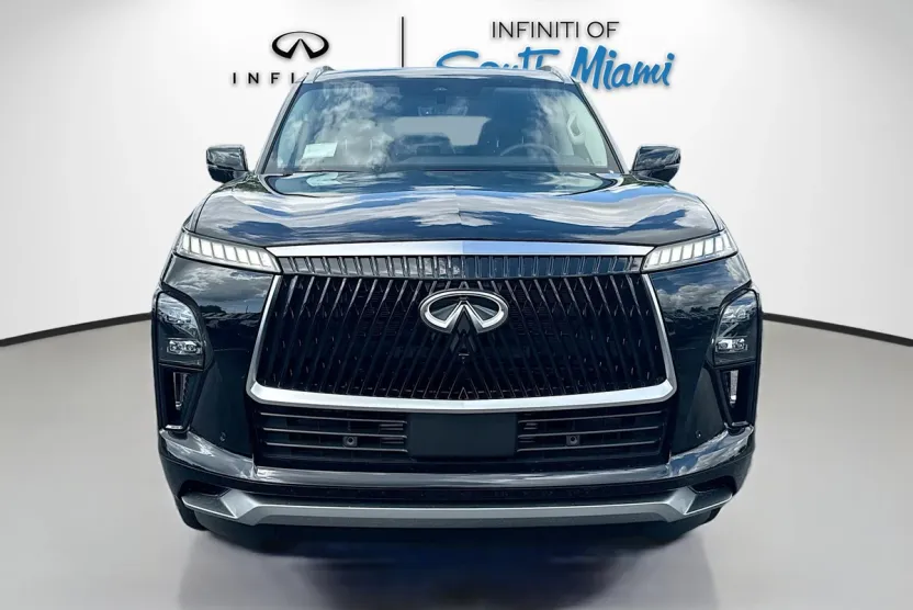 2026 Infiniti QX80 Luxe photo 1