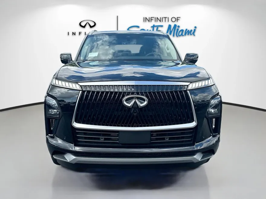 2026 Infiniti QX80 Luxe photo 1