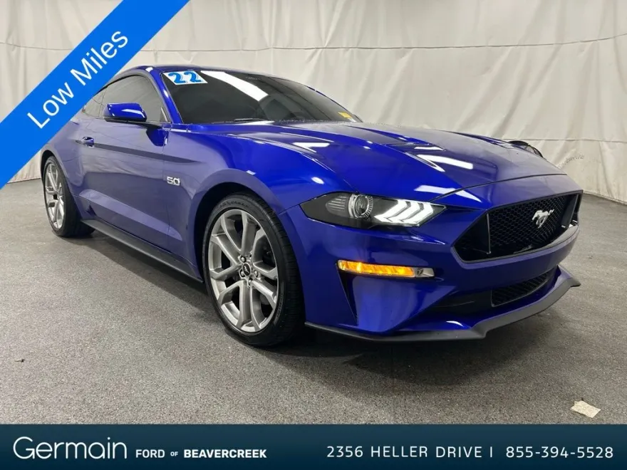 2022 Ford Mustang GT Premium photo 1