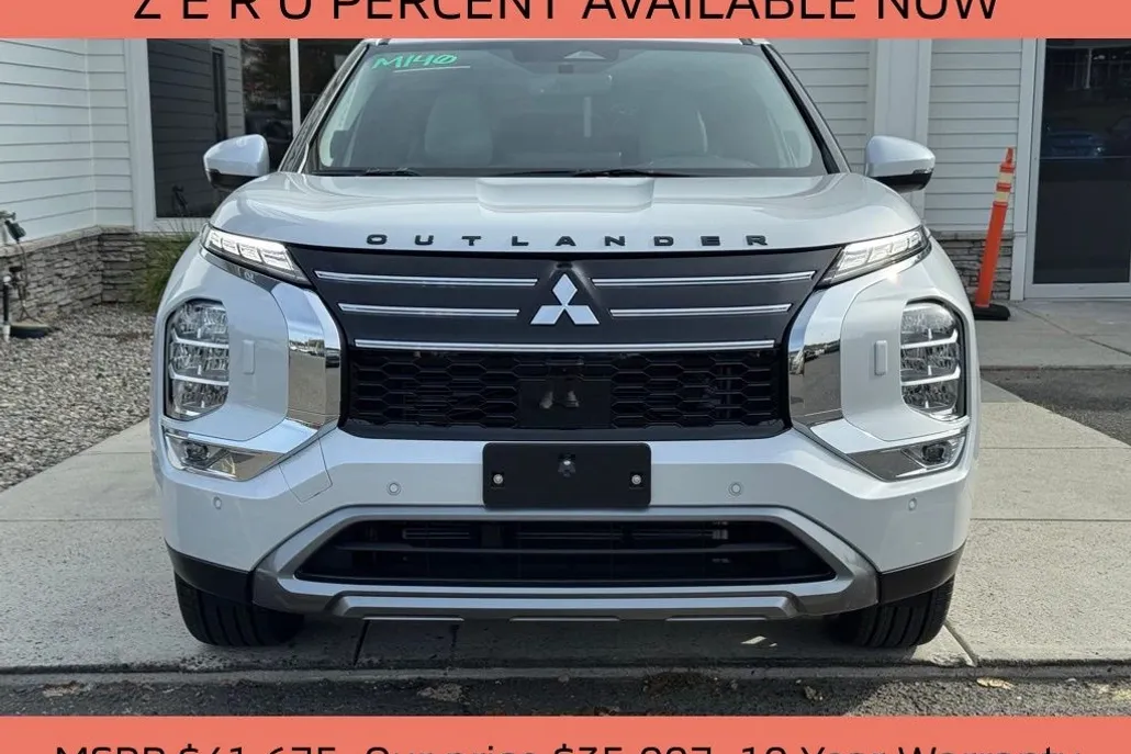 2025 Mitsubishi Outlander SE Ralliart photo 1