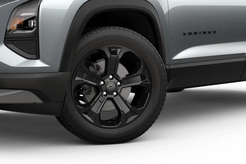 2026 Chevrolet Equinox LT photo 1