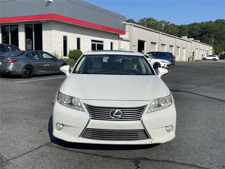 2014 Lexus ES 350 photo 1