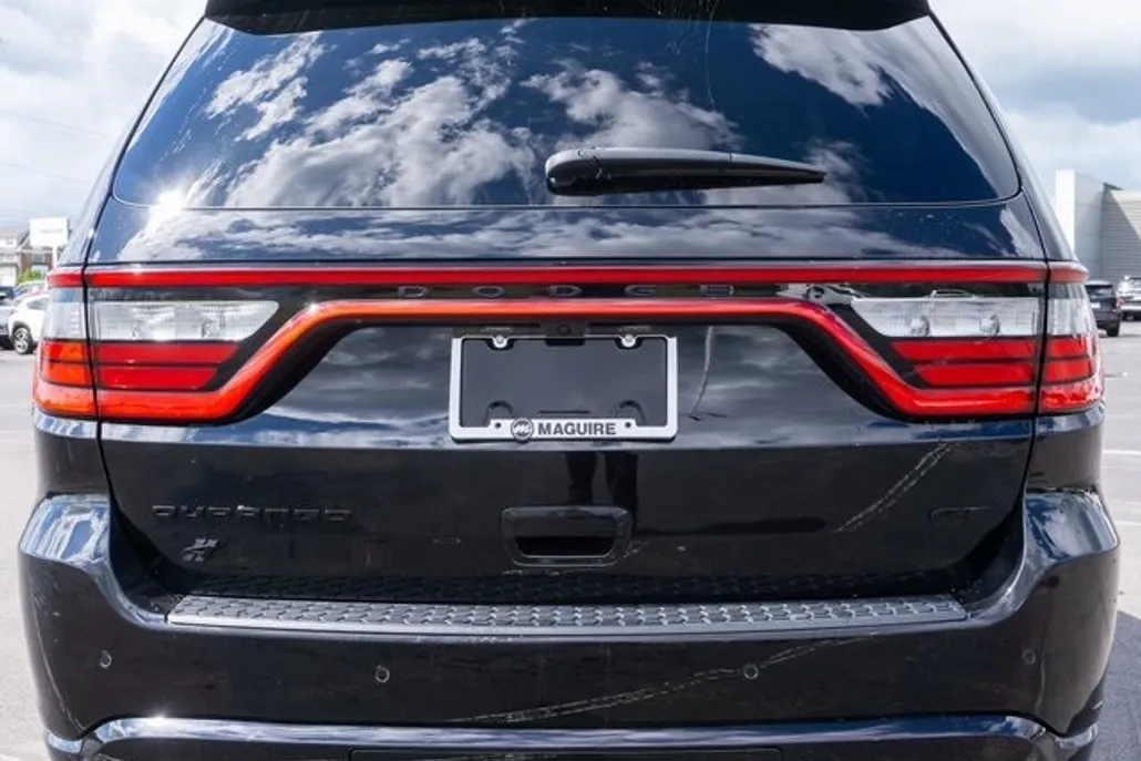 2022 Dodge Durango GT Plus photo 1