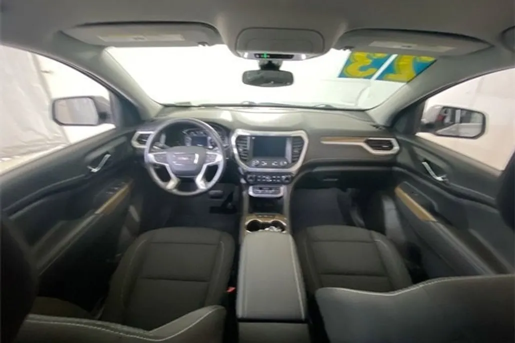 2023 Gmc Acadia SLE photo 1
