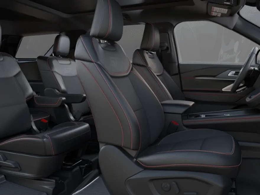 2025 Ford Explorer ST photo 26