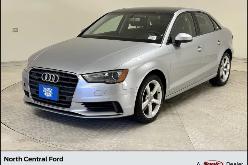 2016 Audi A3 1.8T Premium photo 1