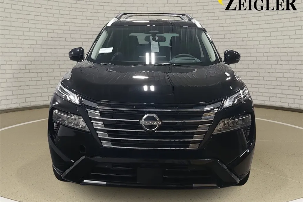 2026 Nissan Rogue Platinum photo 1