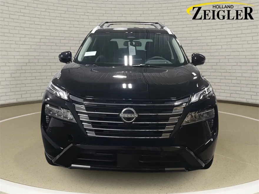 2026 Nissan Rogue Platinum photo 1