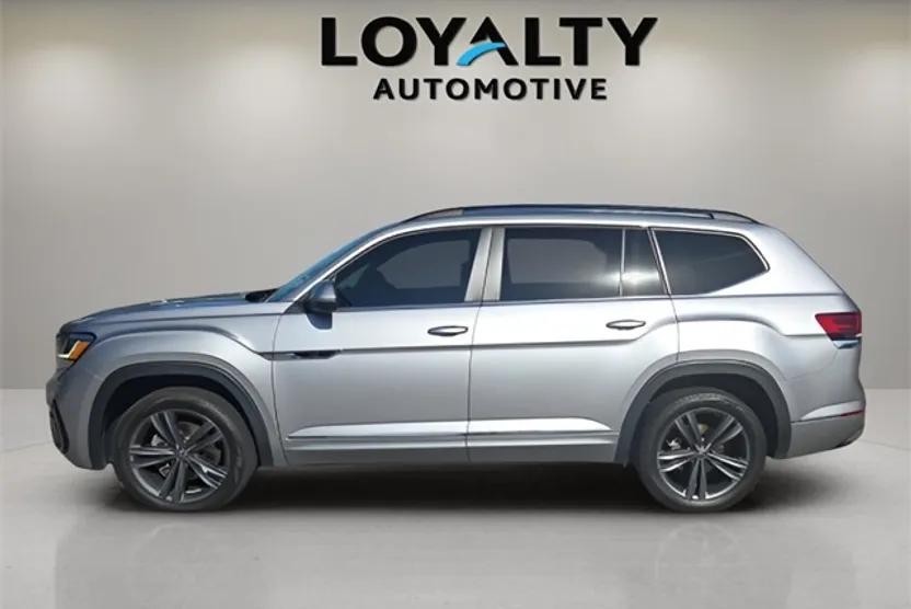 2021 Volkswagen Atlas V6 SE Technology R-Line photo 1