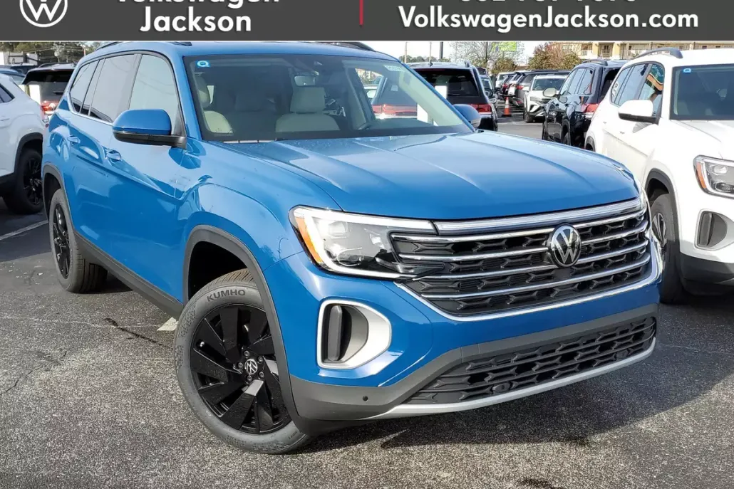 2025 Volkswagen Atlas SE Technology photo 1