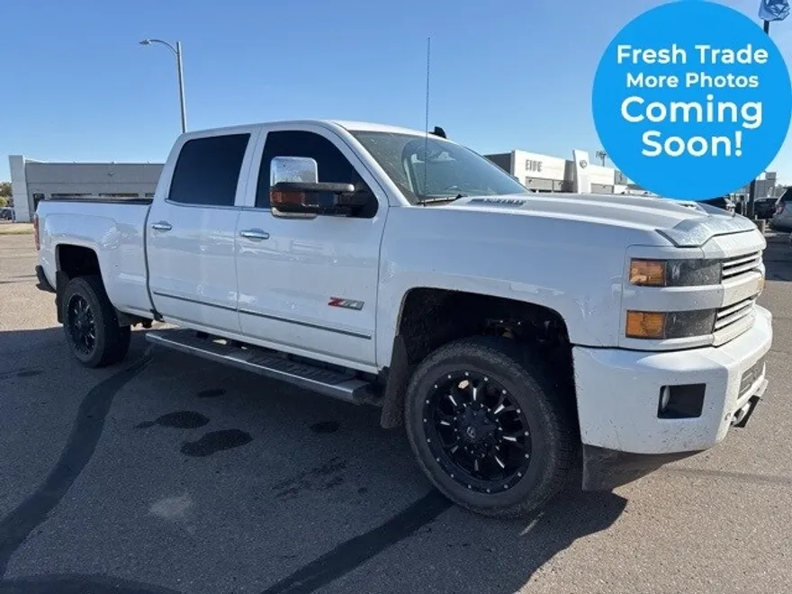 2017 Chevrolet Silverado 2500HD LTZ photo 1