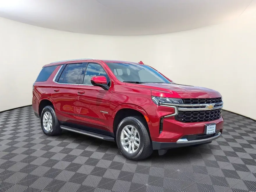 2023 Chevrolet Tahoe LS photo 1