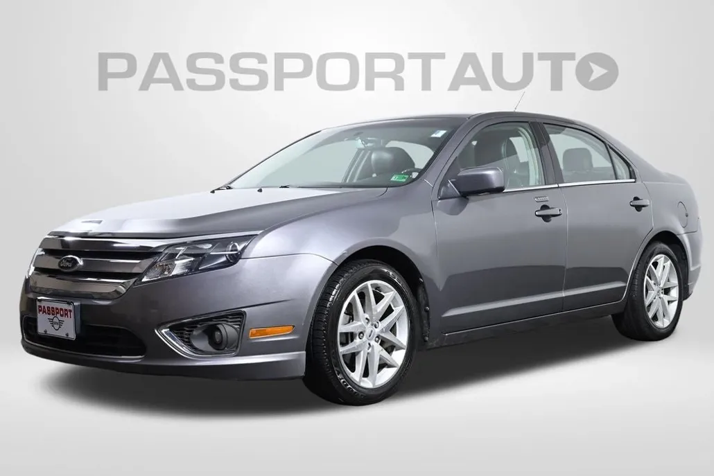 2012 Ford Fusion SEL photo 1
