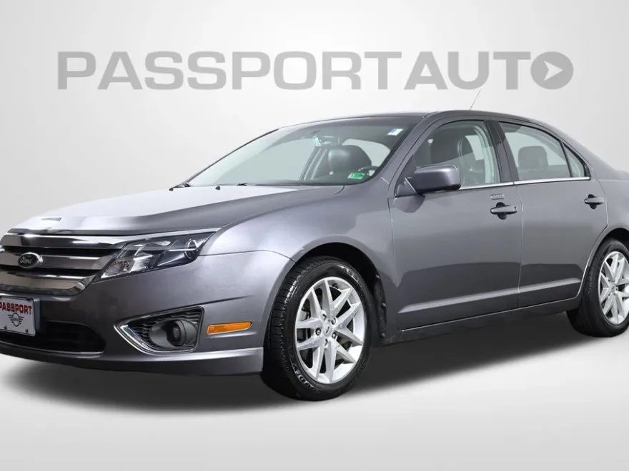 2012 Ford Fusion SEL photo 1