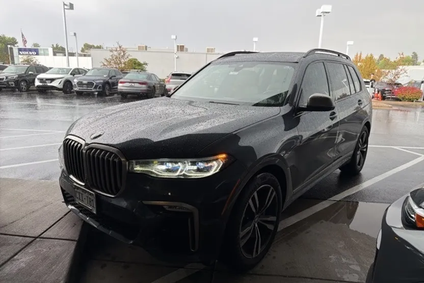 2020 Bmw X7 M50i photo 1