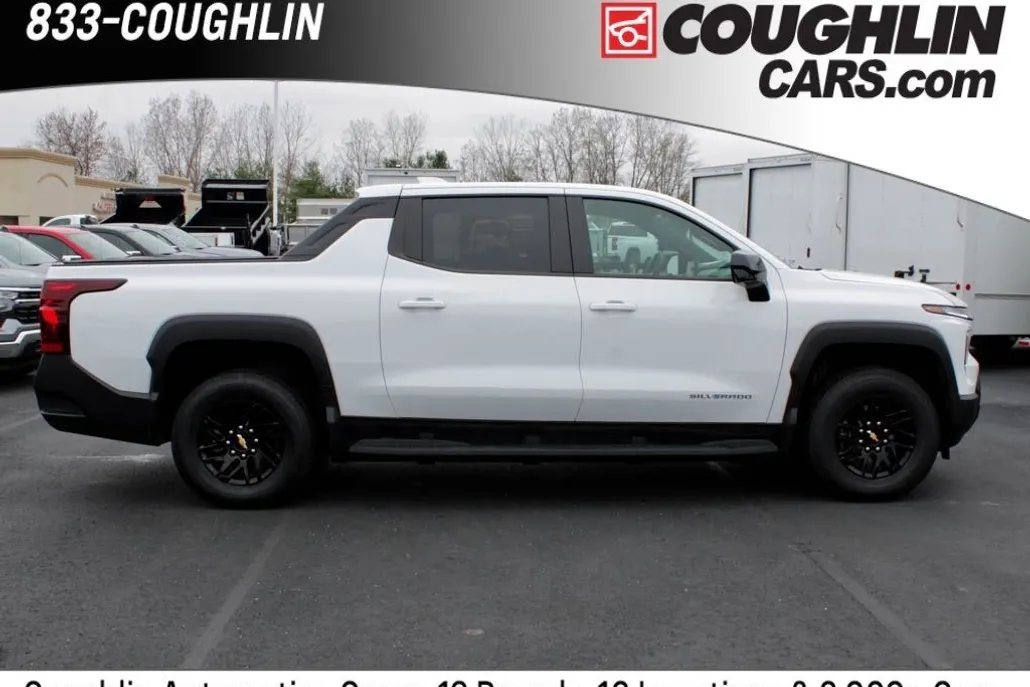 2024 Chevrolet Silverado EV Work Truck photo 1