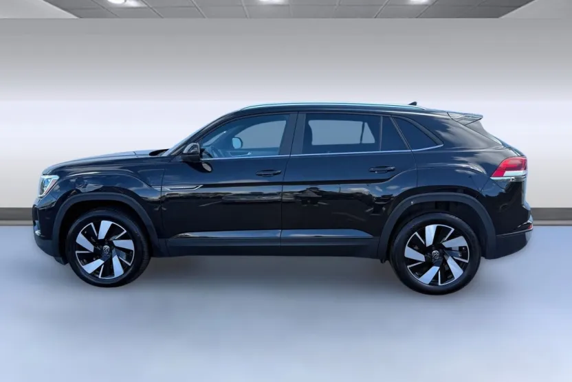 2024 Volkswagen Atlas Cross Sport SE Technology photo 1