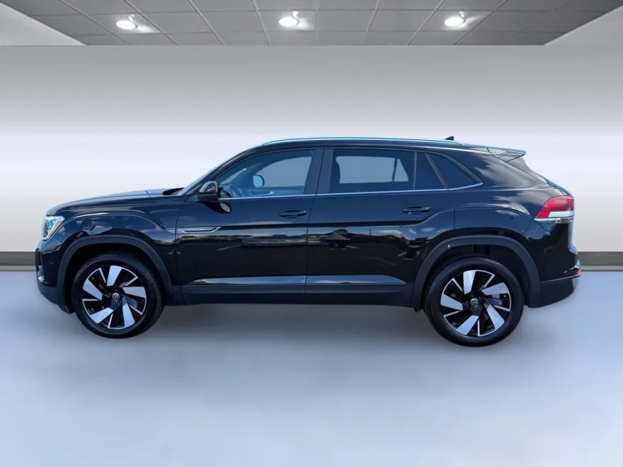 2024 Volkswagen Atlas Cross Sport SE Technology photo 1
