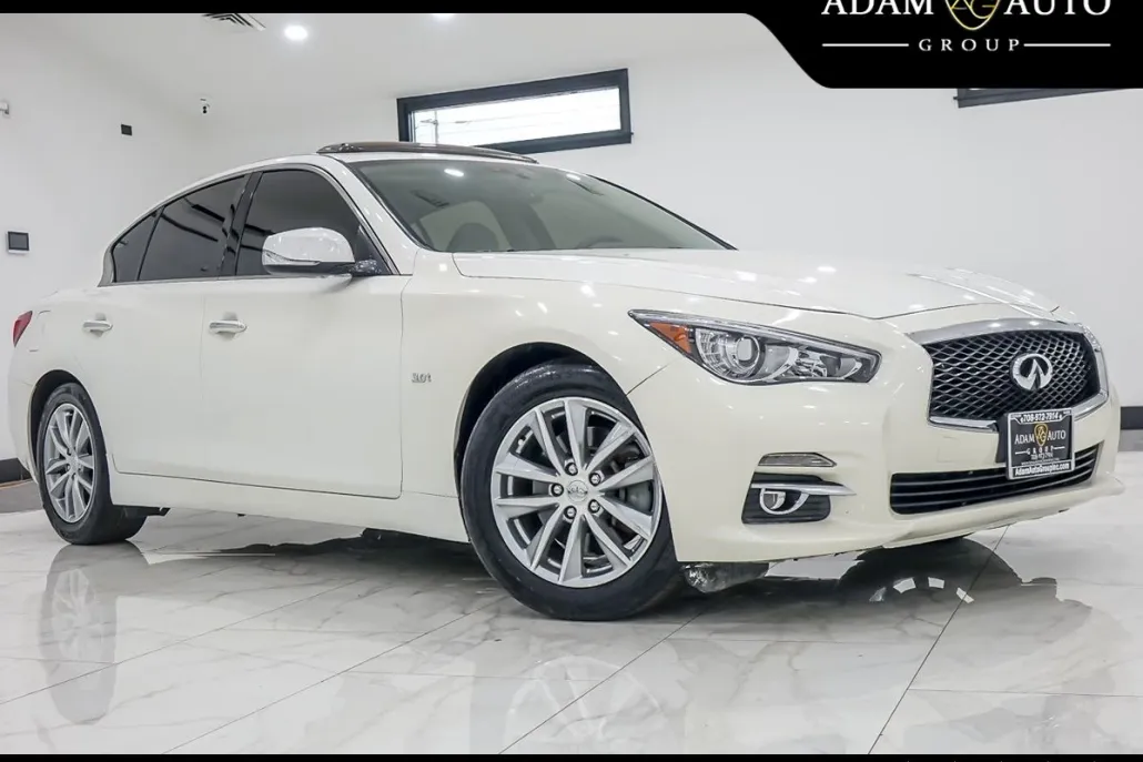 2017 Infiniti Q50 3.0t Premium photo 1
