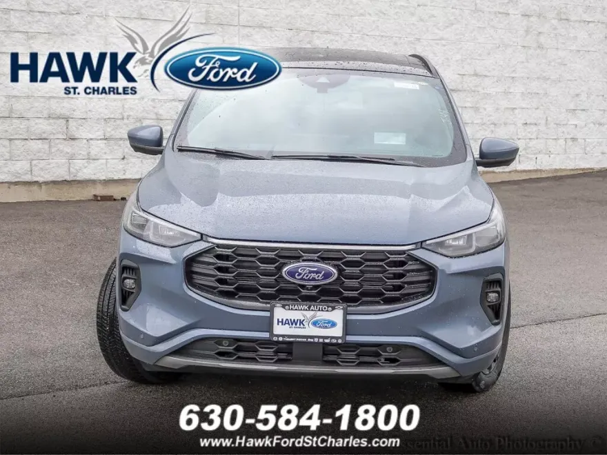 2024 Ford Escape ST-Line Elite photo 1