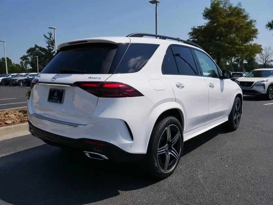 2026 Mercedes Benz GLE 450 4MATIC photo 1