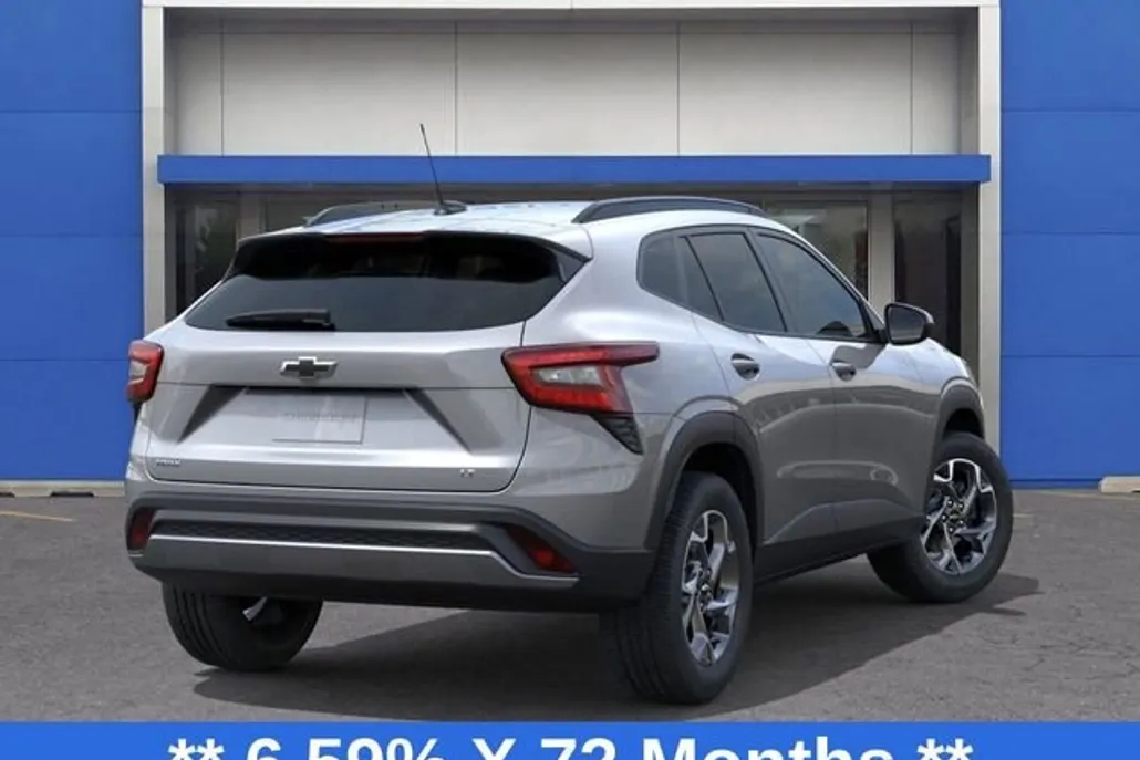 2026 Chevrolet Trax LT photo 1