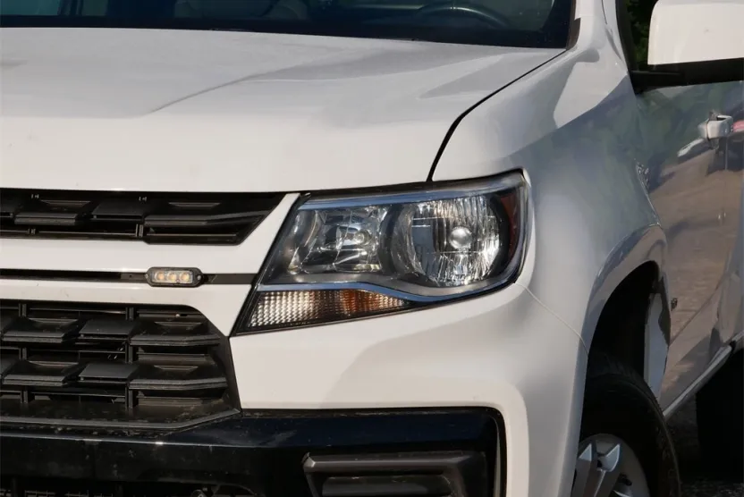 2022 Chevrolet Colorado LT photo 1