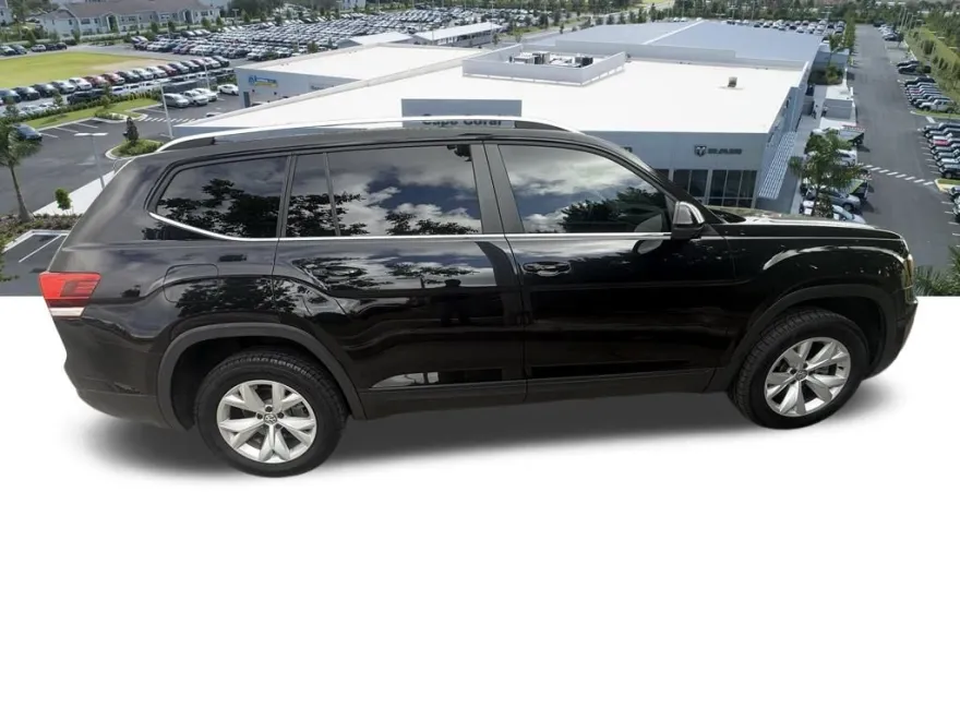 2019 Volkswagen Atlas SE photo 1