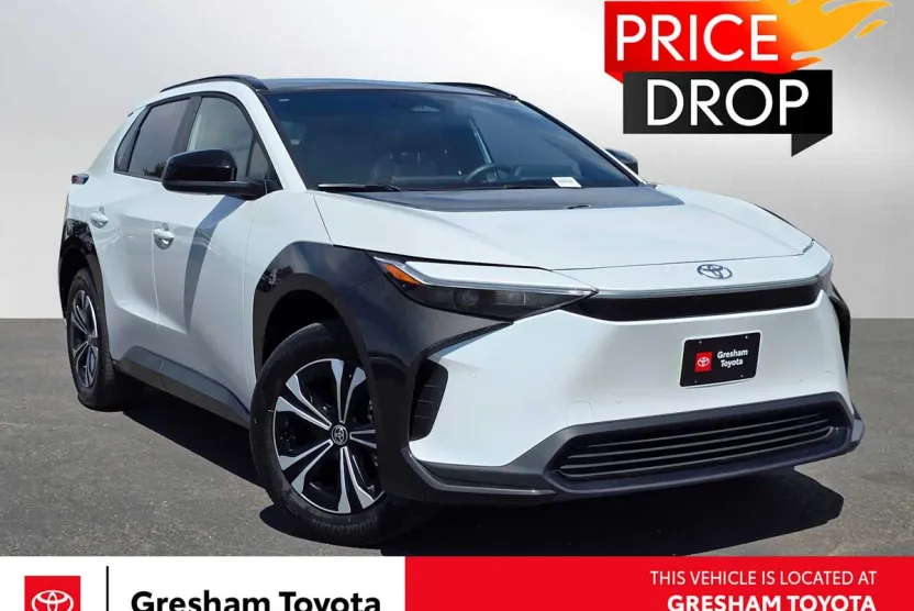 2023 Toyota bZ4X XLE photo 1