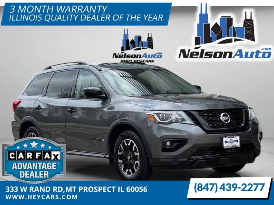 2019 Nissan Pathfinder SL photo 1