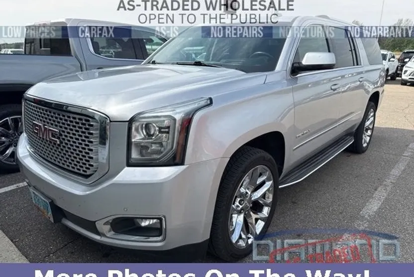 2017 Gmc Yukon XL Denali photo 1