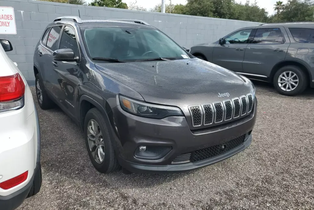 2021 Jeep Cherokee Latitude photo 1