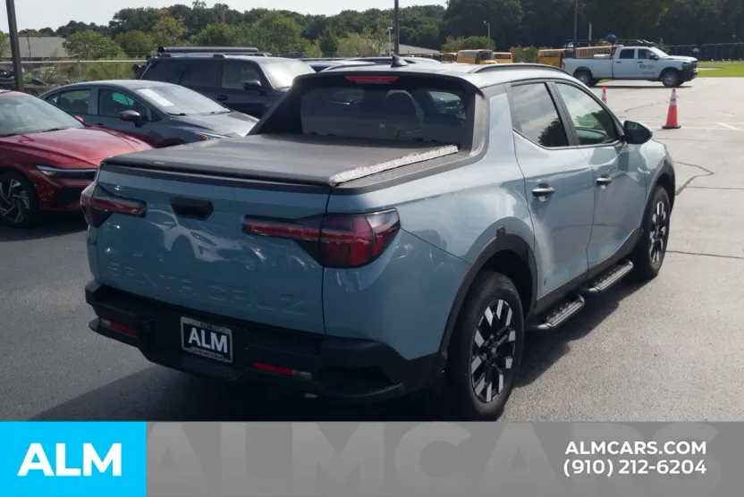 2025 Hyundai Santa Cruz SEL photo 1